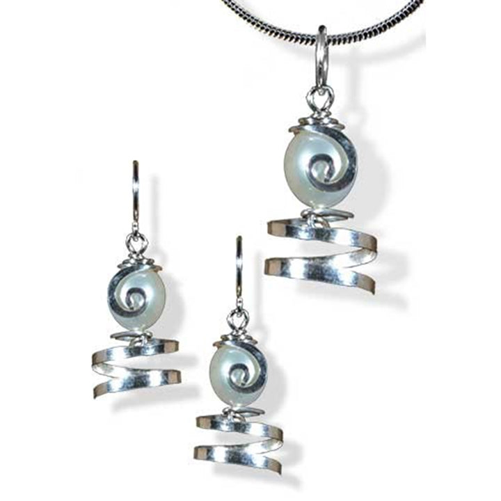 Aria Silver and Pearl Earrings